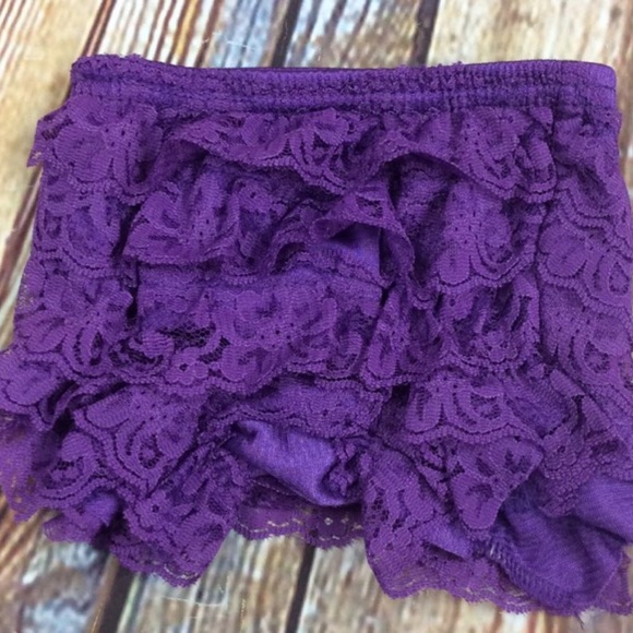 New Baby Lace Bloomers Diaper Covers Ruffle Butts - Picture 4 of 8